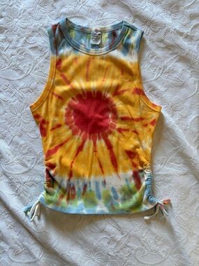 Tie-Dye Ribbed Tank Top - Yellow & Red. NWOT